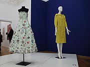 Ausstellung "Ist das Mode oder kann das weg!?" im Museum Villa Stuck (&copy;Foto: Marikka-Laila Maisel)